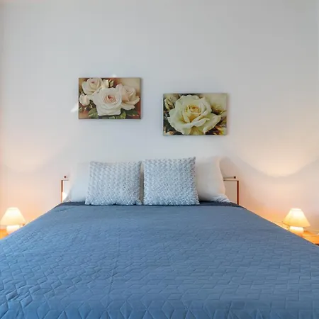 Maria 1 With Shared Pool