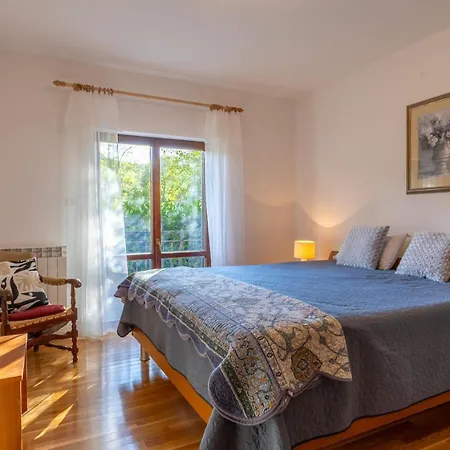 Maria 1 With Shared Pool Lejlighed *