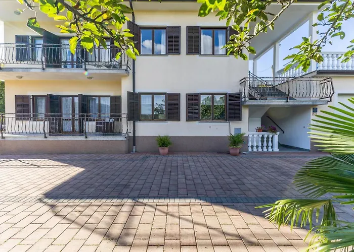 Daire Maria 1 With Shared Pool *