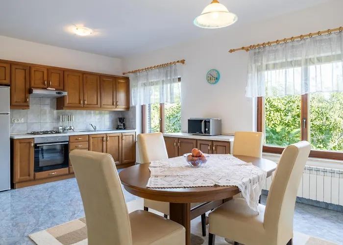 Daire Maria 1 With Shared Pool