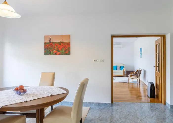 Daire Maria 1 With Shared Pool