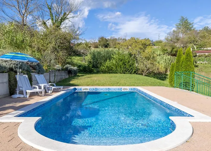 Daire Maria 1 With Shared Pool