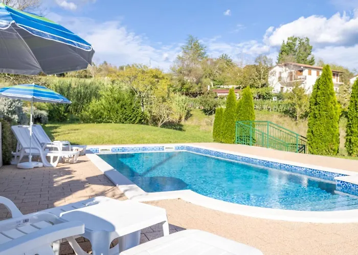 Maria 1 With Shared Pool Daire *